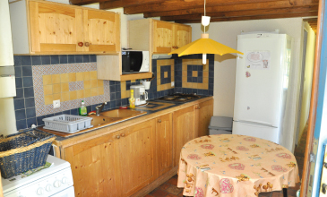 Eco-Domaine du Lac - Pierrefitte en Auge : Cuisine du gite La Bouillerie