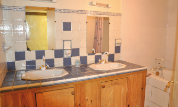 Eco-Domaine du Lac - Pierrefitte en Auge : Salle de Bain du gite La Bouillerie