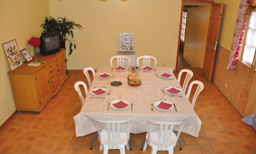 Eco-Domaine du Lac - Pierrefitte en Auge : Salle de Sejour du gite Ecurie