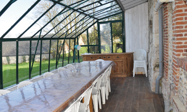 Eco-Domaine du Lac - Pierrefitte en Auge : Véranda de la maison d'hôtes Le Manoir